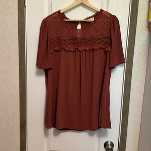 Women’s blouse 2xl flower and feather